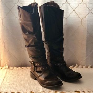 Women’s Tall Boot